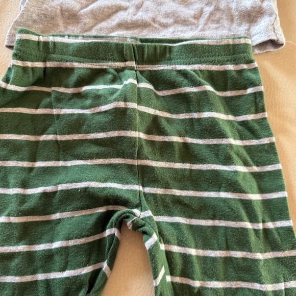 Carters boy Bundle of stay wild pajamas - Picture 9 of 15
